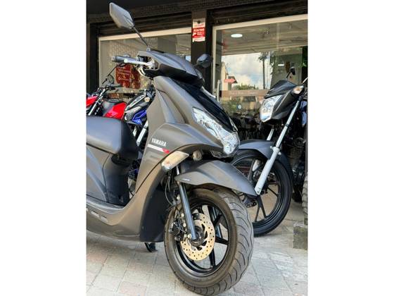 YAMAHA FLUO 125 ABS 